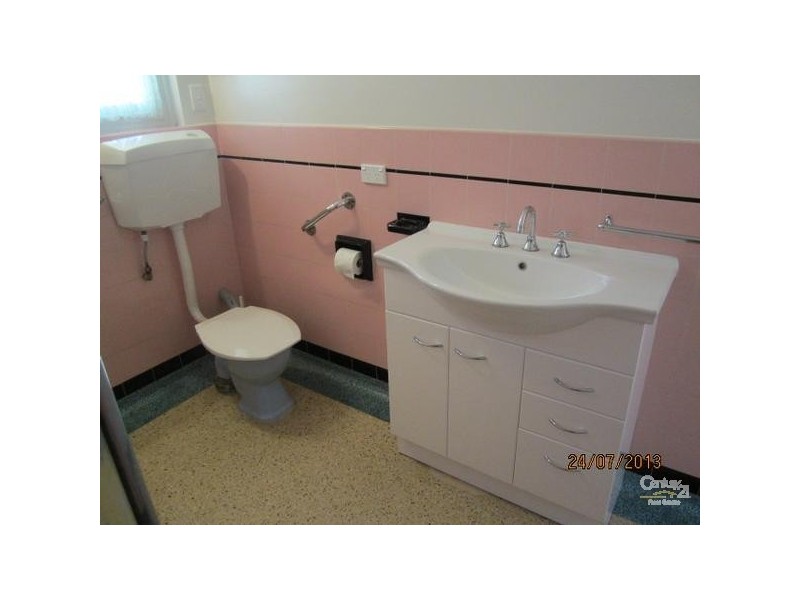 32 Richardson Ave, Glenelg North SA 5045