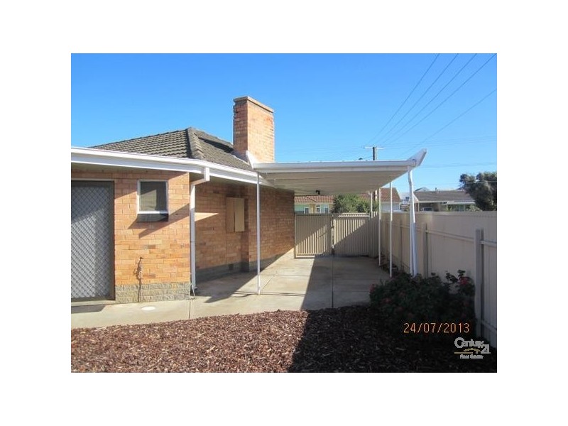 32 Richardson Ave, Glenelg North SA 5045