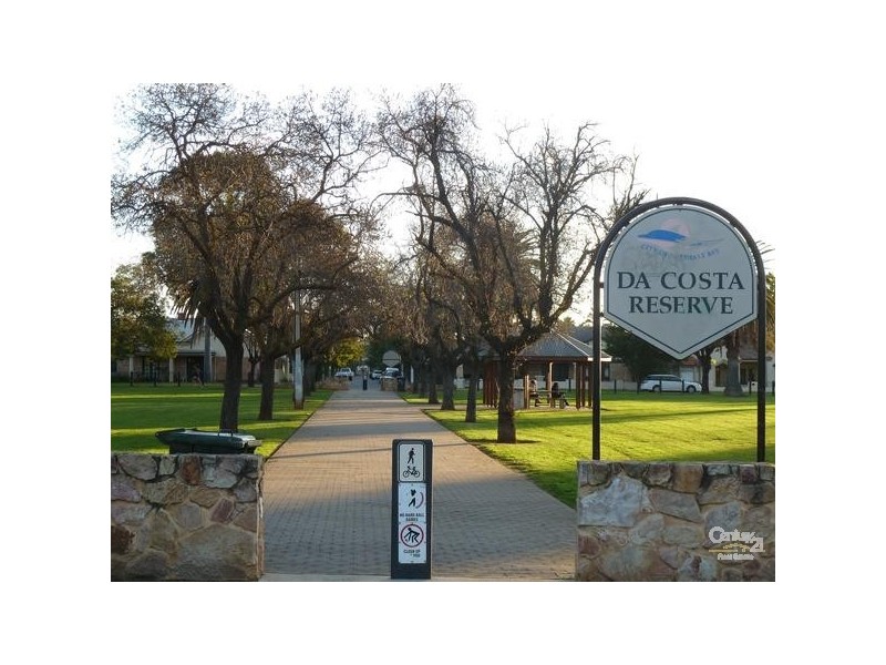 35 Buttrose St, Glenelg East SA 5045