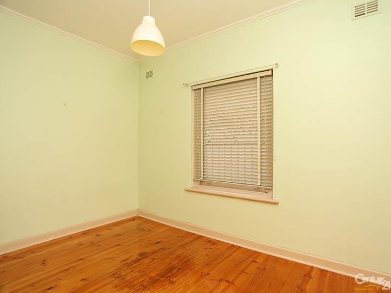 9 Third Avenue, Warradale SA 5046