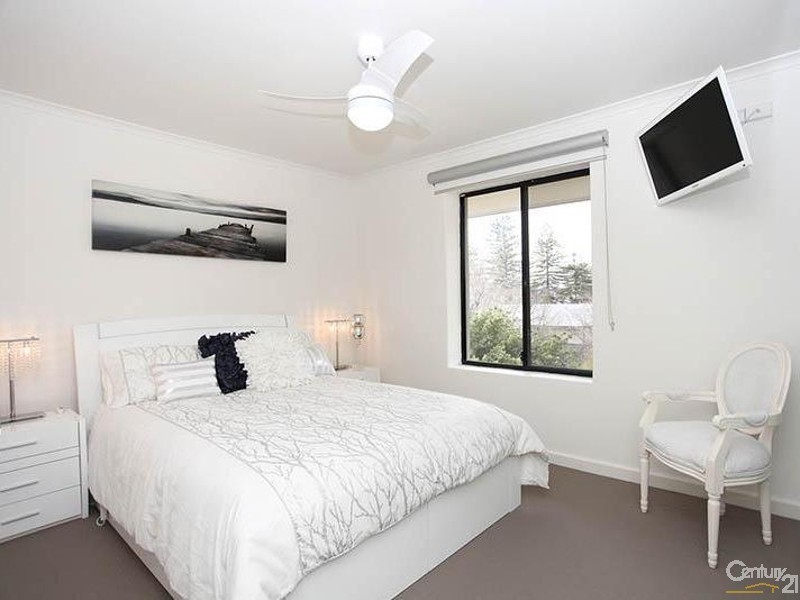 26/18 Broadway, Glenelg South SA 5045