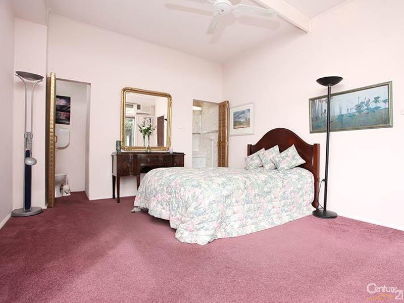 5 Barton Avenue, Marino SA 5049