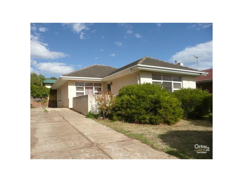 17 Emma St, Marino SA 5049