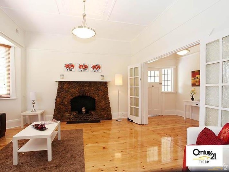 5 Maxwell Terrace, Glenelg East SA 5045