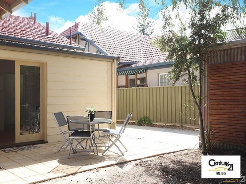 5 Maxwell Terrace, Glenelg East SA 5045