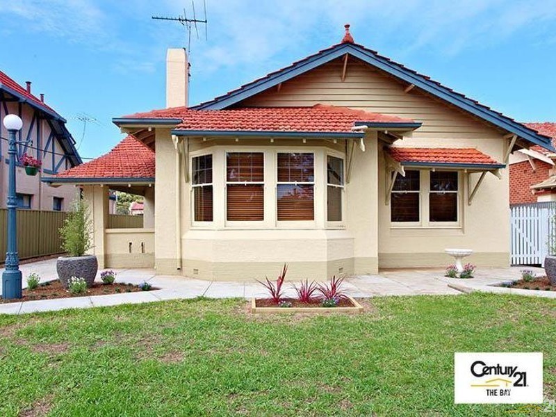 5 Maxwell Terrace, Glenelg East SA 5045