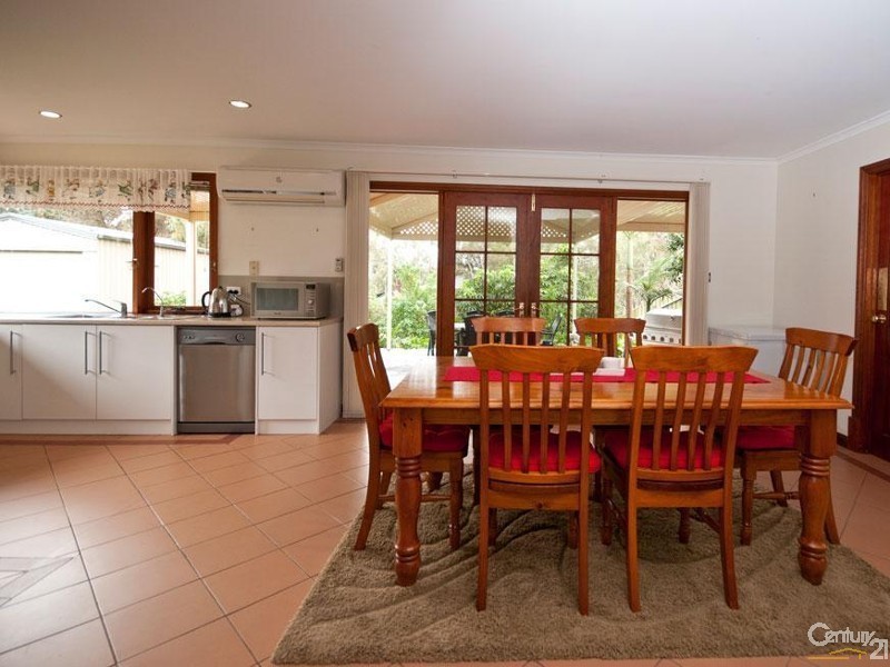 8 Petrel Court, Flagstaff Hill SA 5159