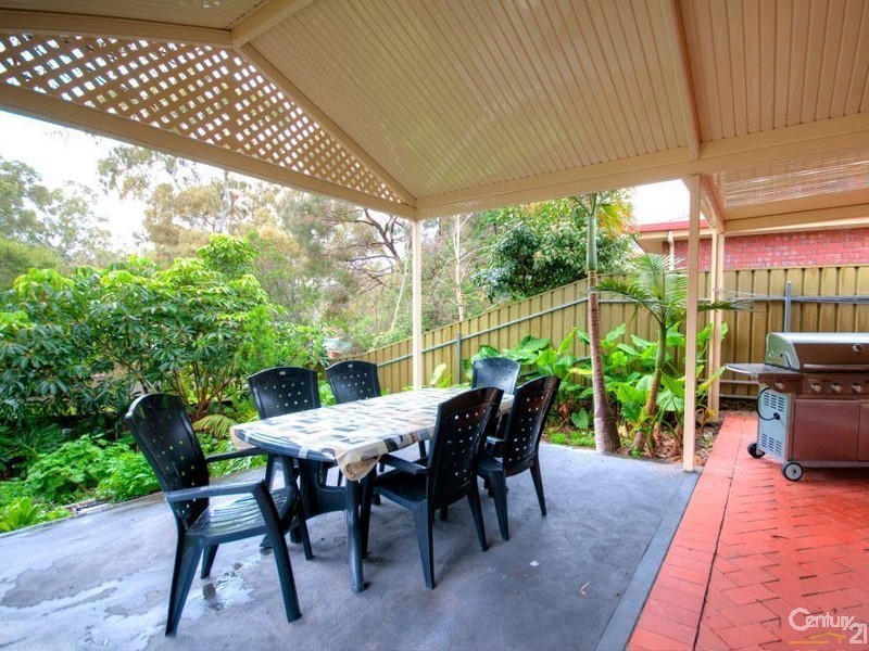 8 Petrel Court, Flagstaff Hill SA 5159