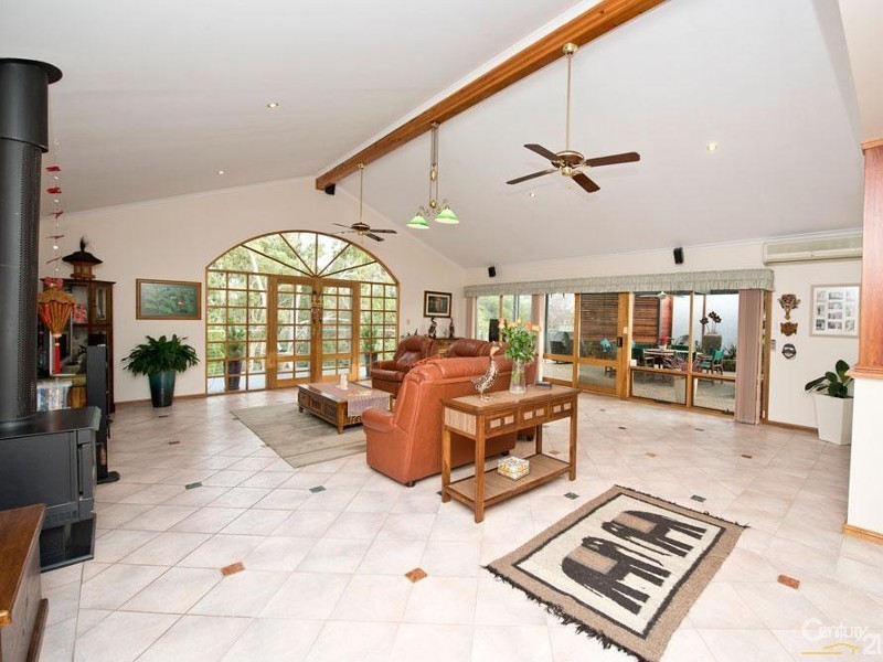 173 Gloucester Avenue, Belair SA 5052