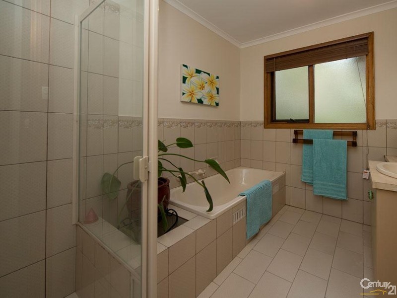 173 Gloucester Avenue, Belair SA 5052