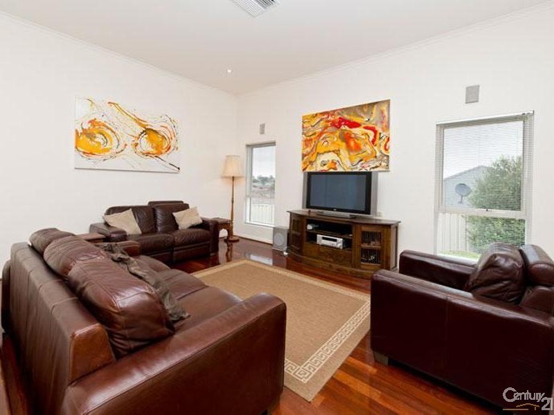 9 Star Lily Street, Craigburn Farm SA 5051