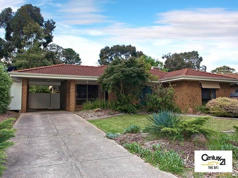 13 Delta Crescent, Aberfoyle Park SA 5159
