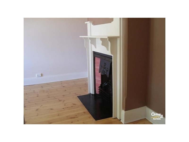 19 POOLE STREET, Woodville South SA 5011