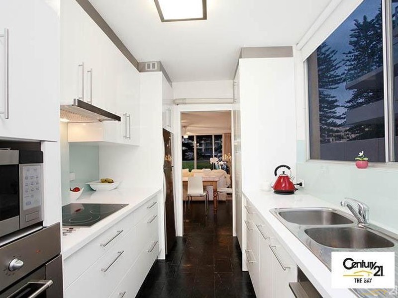 4/23 Colley Terrace, Glenelg SA 5045