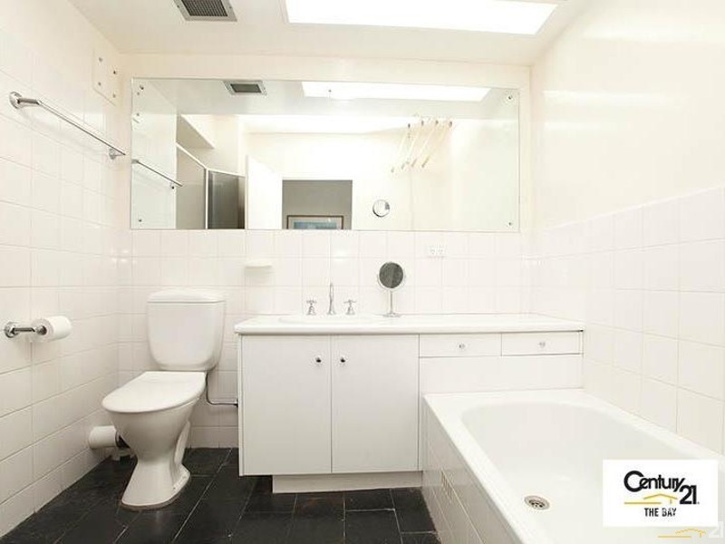 4/23 Colley Terrace, Glenelg SA 5045