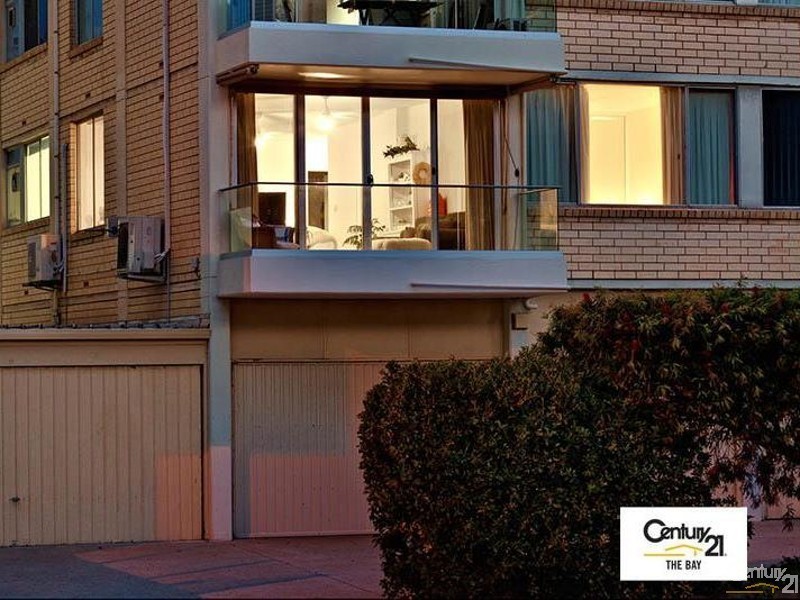 4/23 Colley Terrace, Glenelg SA 5045