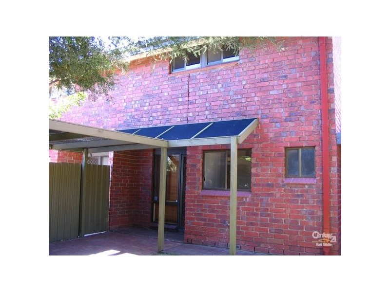 5/2 Kent Rd, Keswick SA 5035