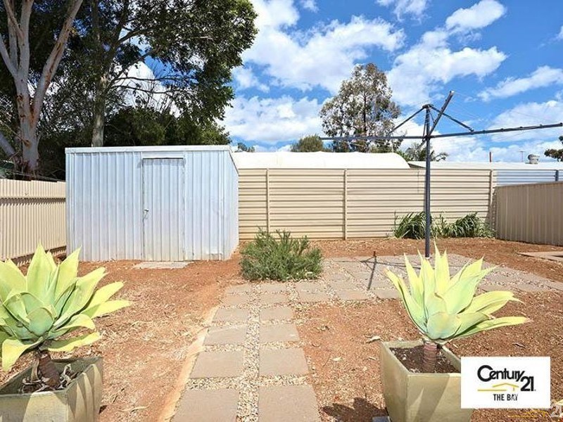 2A Wentworth Street, Seacombe Gardens SA 5047