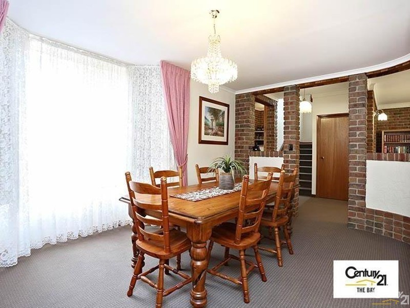 33 Ridgefield Avenue, Seaview Downs SA 5049