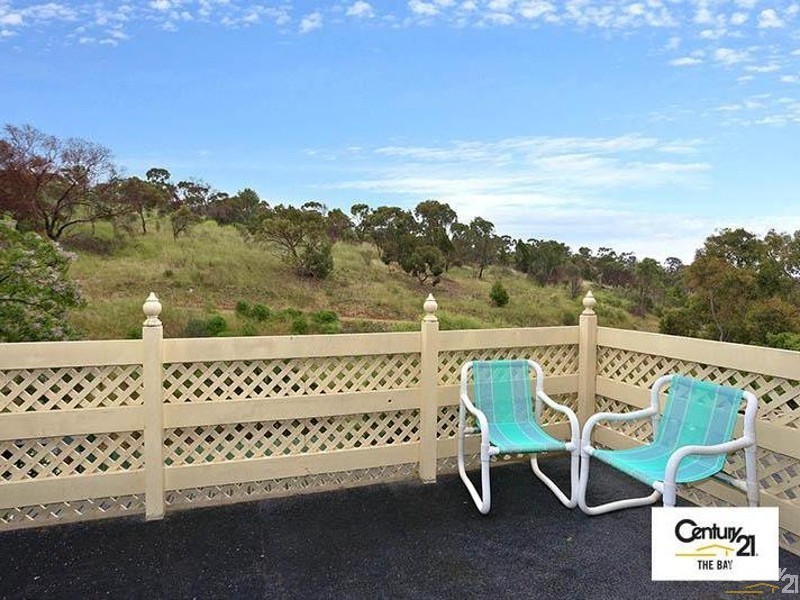 33 Ridgefield Avenue, Seaview Downs SA 5049