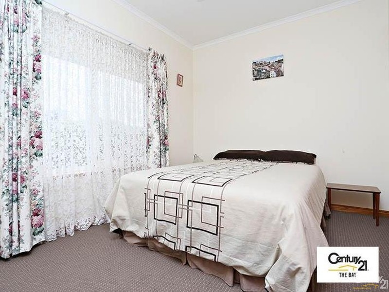 33 Ridgefield Avenue, Seaview Downs SA 5049