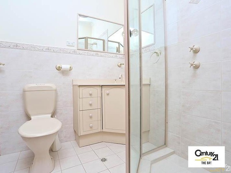 33 Ridgefield Avenue, Seaview Downs SA 5049