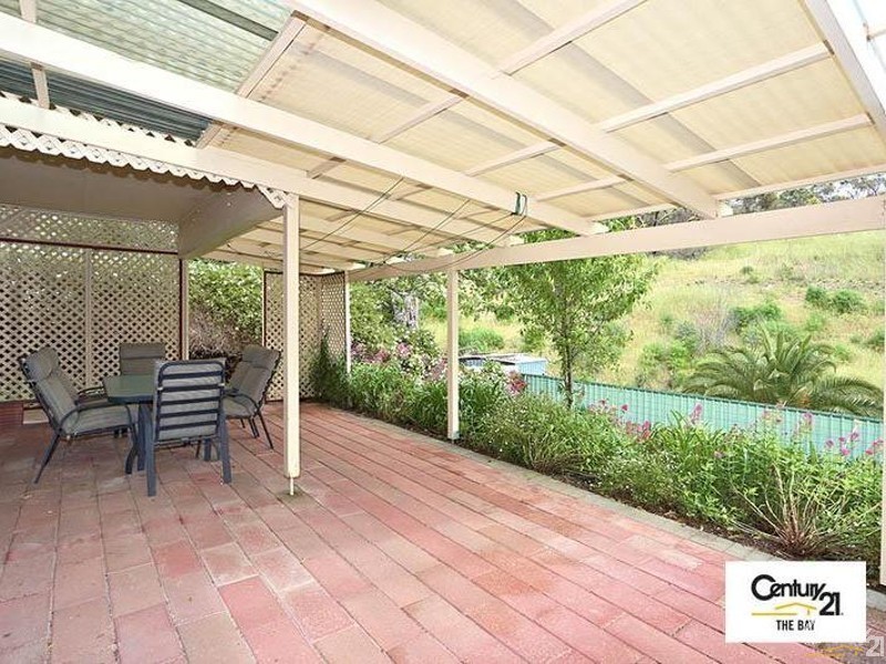 33 Ridgefield Avenue, Seaview Downs SA 5049