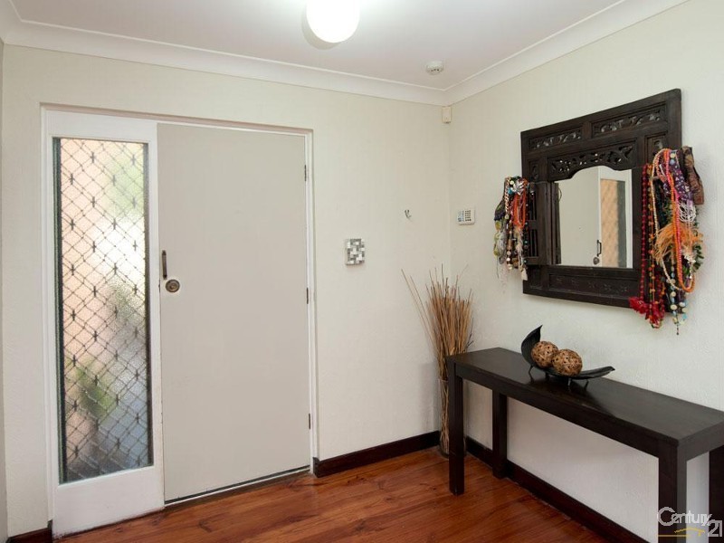 14 Saphire Road, Morphett Vale SA 5162