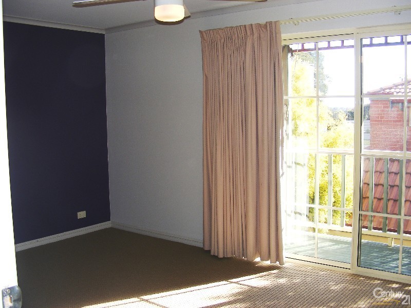 4/2 Maple Avenue, Clovelly Park SA 5042