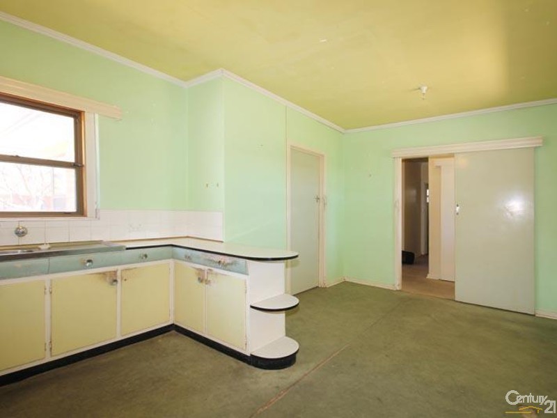 5 Wood Street, South Plympton SA 5038