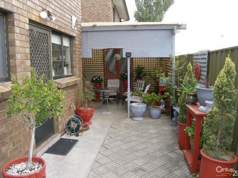 1/8 Wallala Ave, Park Holme SA 5043