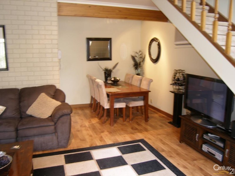 1/8 Wallala Ave, Park Holme SA 5043