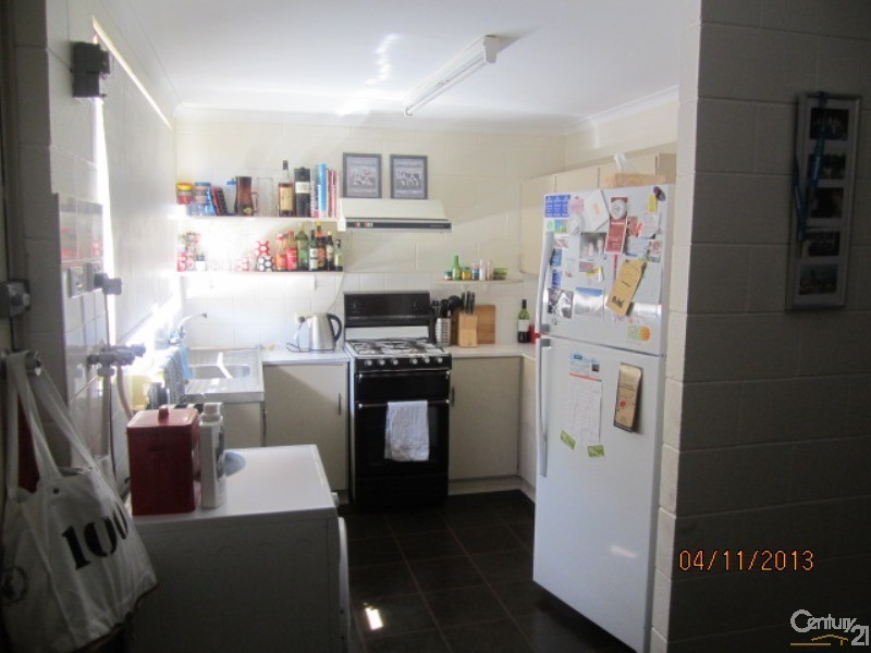 9/1 Gore St, Glenelg North SA 5045