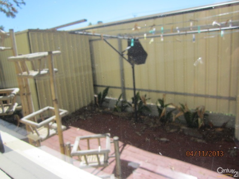 9/1 Gore St, Glenelg North SA 5045