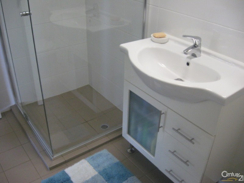 27/18 Broadway, Glenelg South SA 5045