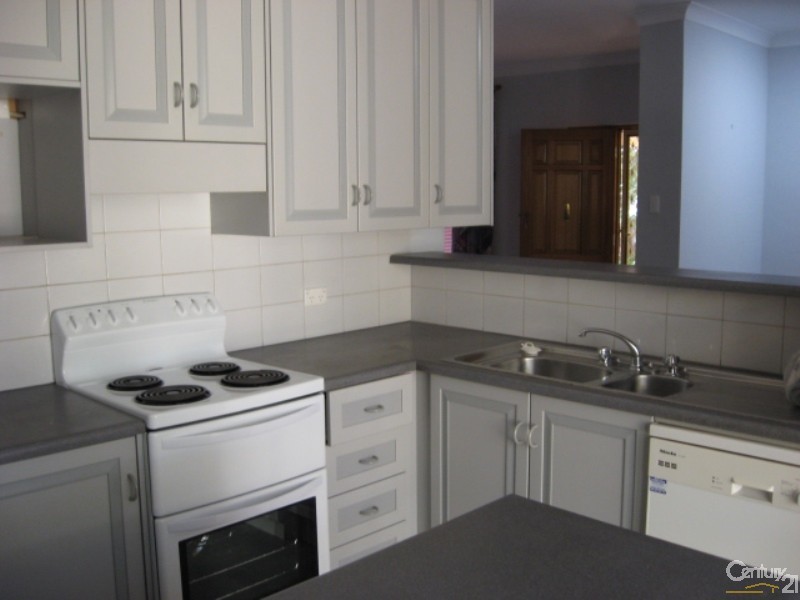 16 Baltic Ave, West Beach SA 5024