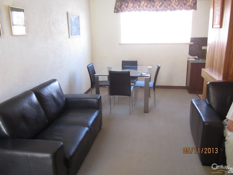 14/23 Moseley St, Glenelg SA 5045