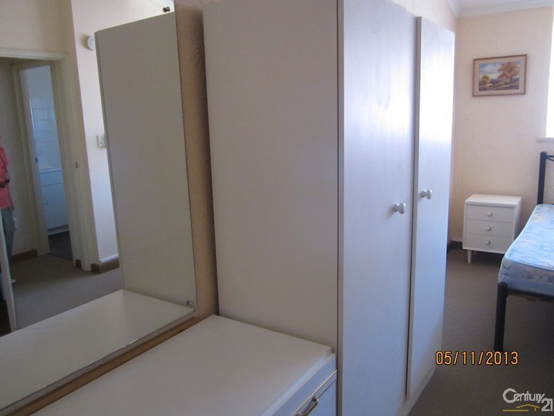 14/23 Moseley St, Glenelg SA 5045