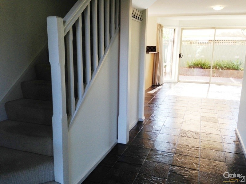 27 Daisy Avenue, Mitchell Park SA 5043