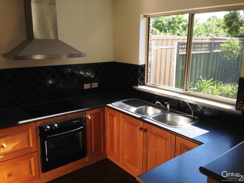 27 Daisy Avenue, Mitchell Park SA 5043