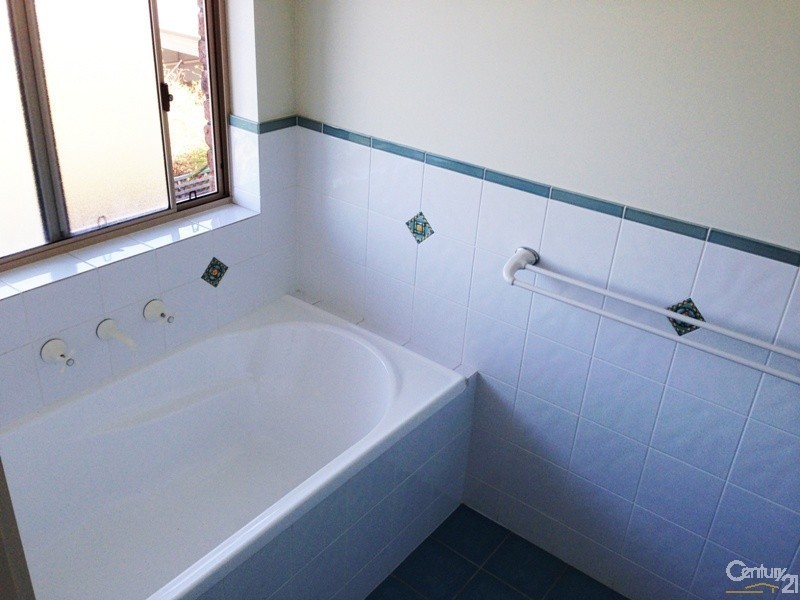 27 Daisy Avenue, Mitchell Park SA 5043