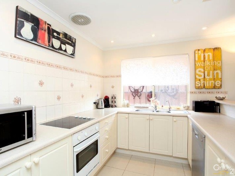 2/114 Tapleys Hill Road, Glenelg North SA 5045