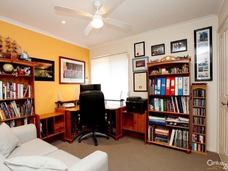 2/114 Tapleys Hill Road, Glenelg North SA 5045