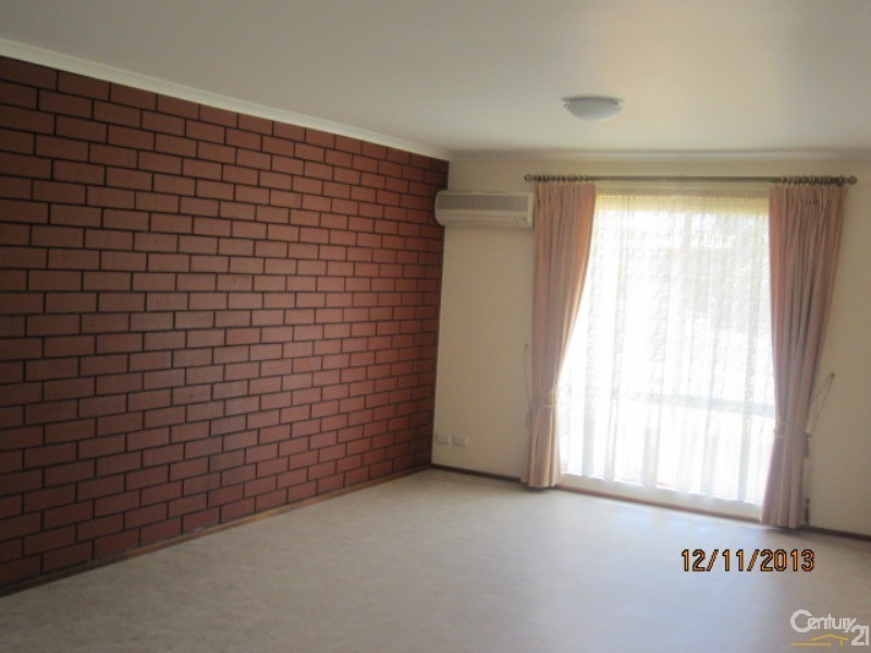 1/13 Windsor Ave, Clovelly Park SA 5042