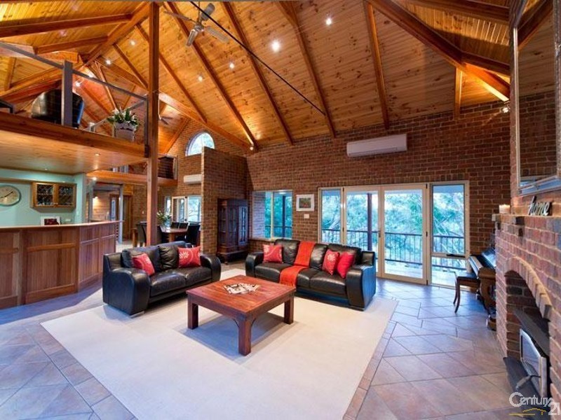 18 Fourth Road, Belair SA 5052