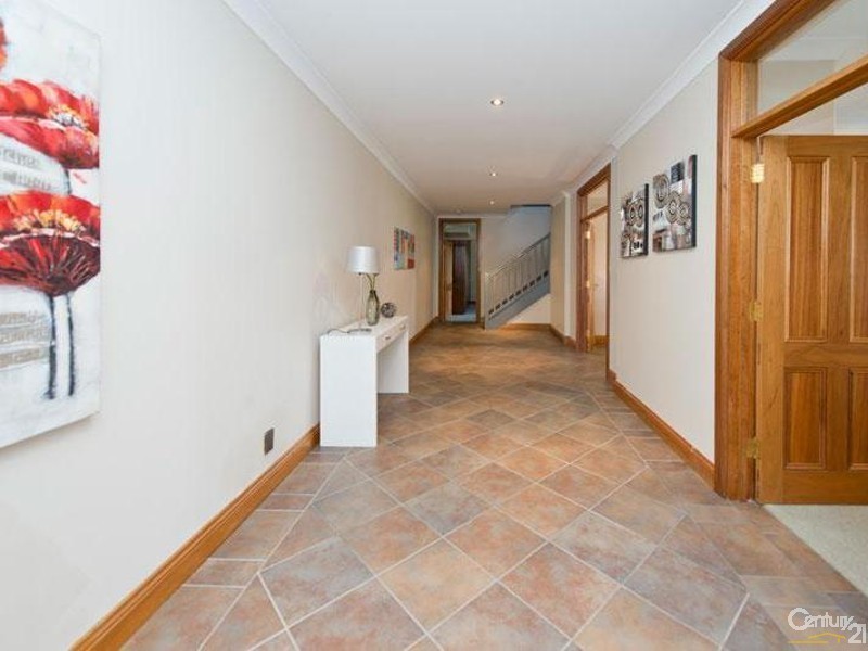 18 Fourth Road, Belair SA 5052