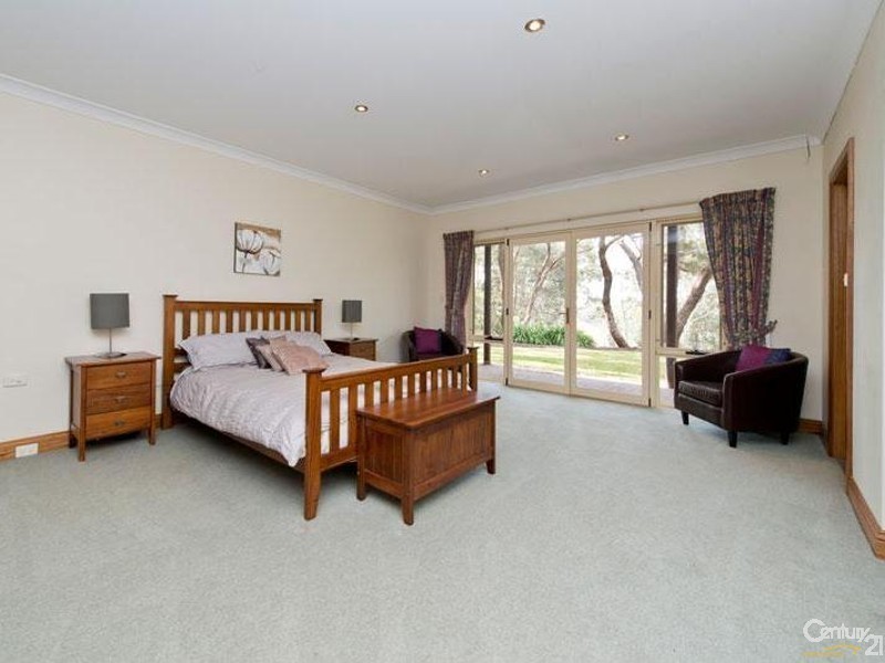 18 Fourth Road, Belair SA 5052