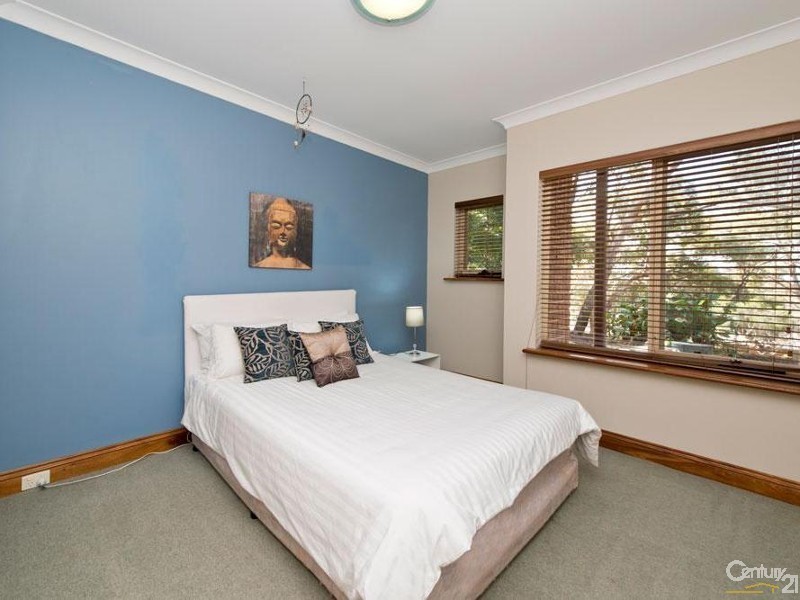 18 Fourth Road, Belair SA 5052