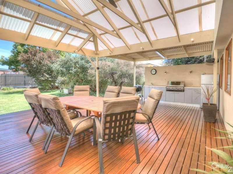 7 Mooringe Avenue, Plympton SA 5038