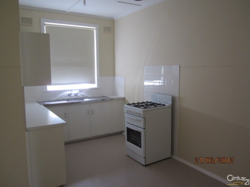 83 Nunyah Ave, Park Holme SA 5043